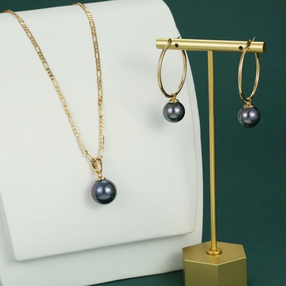 18K Gold Simple Fashion Pearl Pendant Necklace
Earring Jewelry Set Black